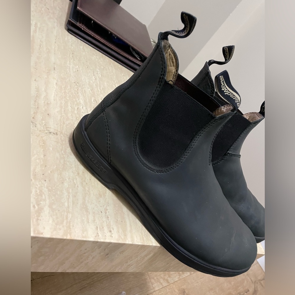 Blundstones 11.5